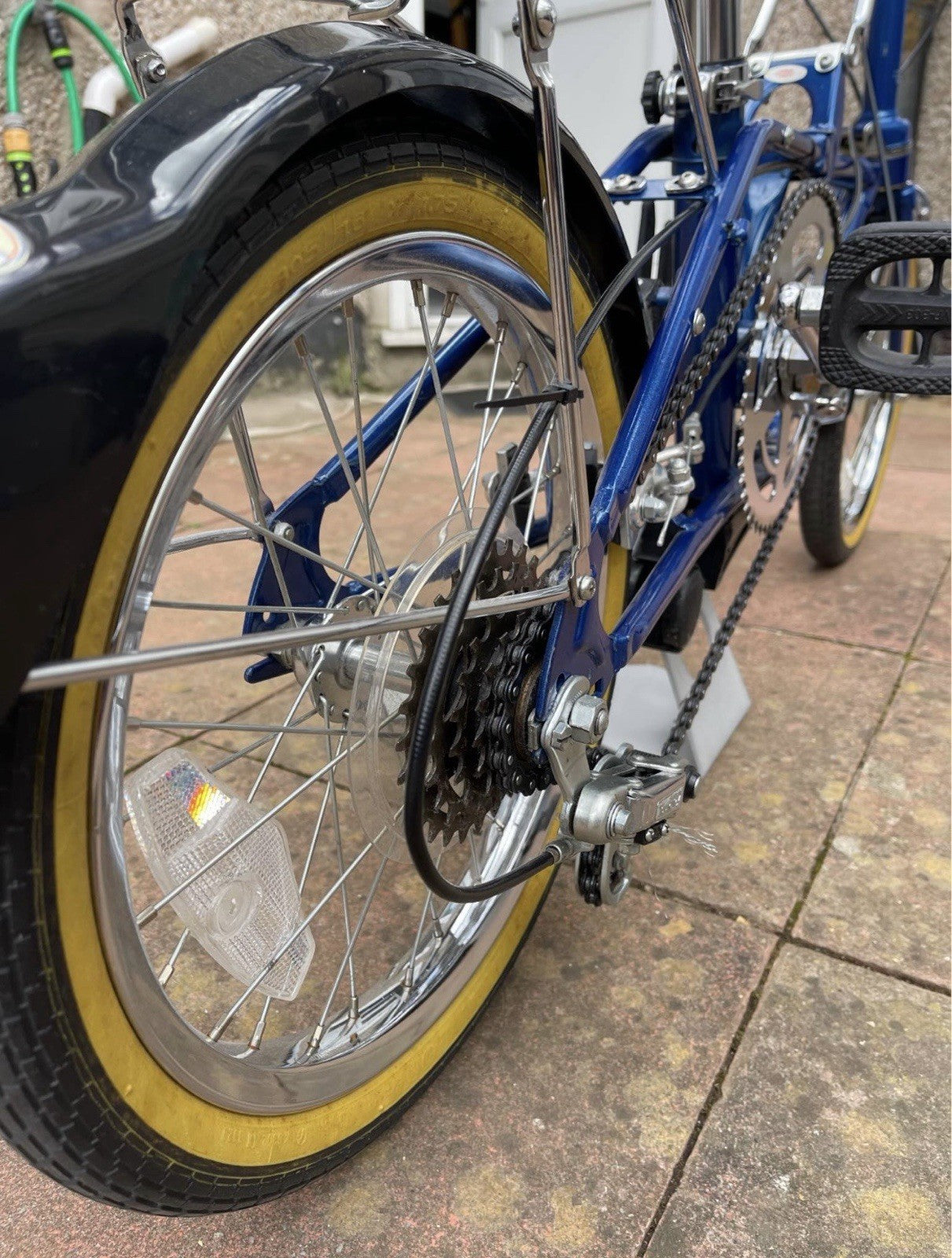 Dahon Vintage 5 Folding Bike – Great Condition, Ready to Ride