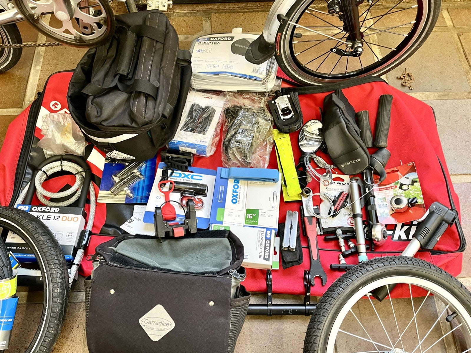 Dahon Presto Lite 16" Folding Bike come with every spare and accessory needed.