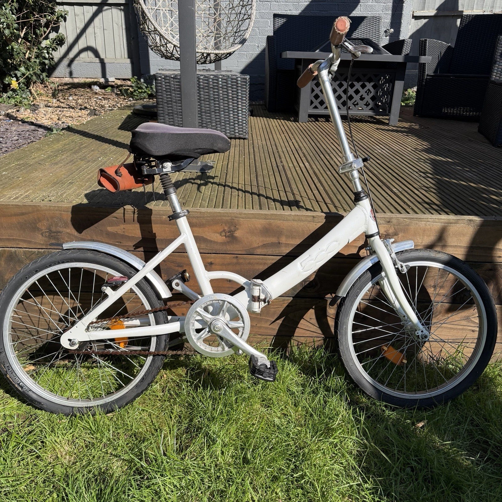 FIAT 500 Foldable Bicycle & Carry Bag White