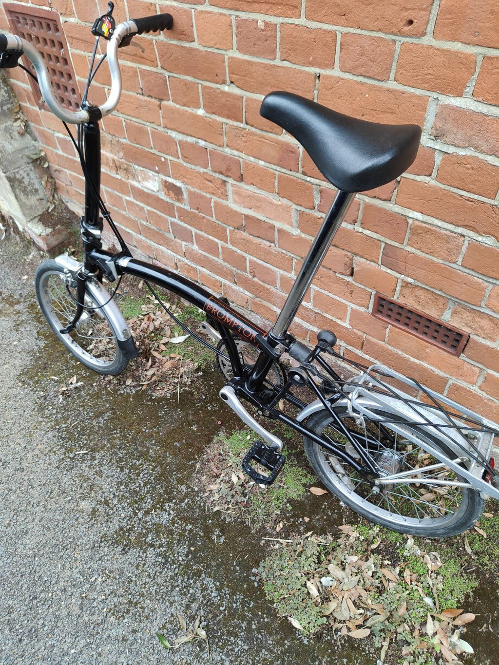 Brompton Folding Bike - 3 Speed - Very good condition - Black