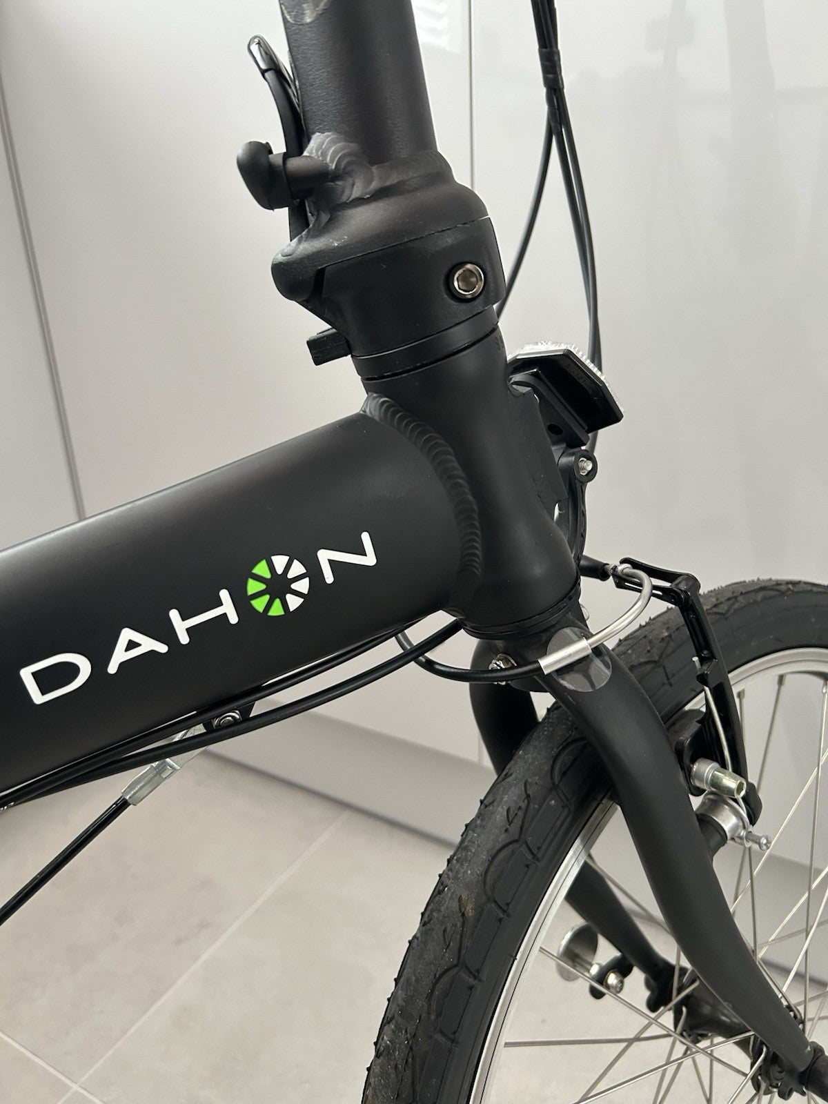 Dahon Vybe D7 Folding Bike (£599 New)