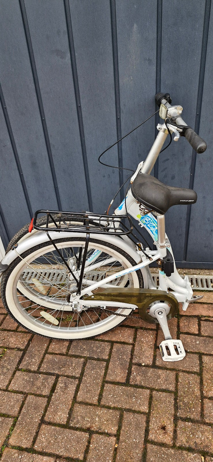 Folding city bike Ibiza, white, 24", good condition