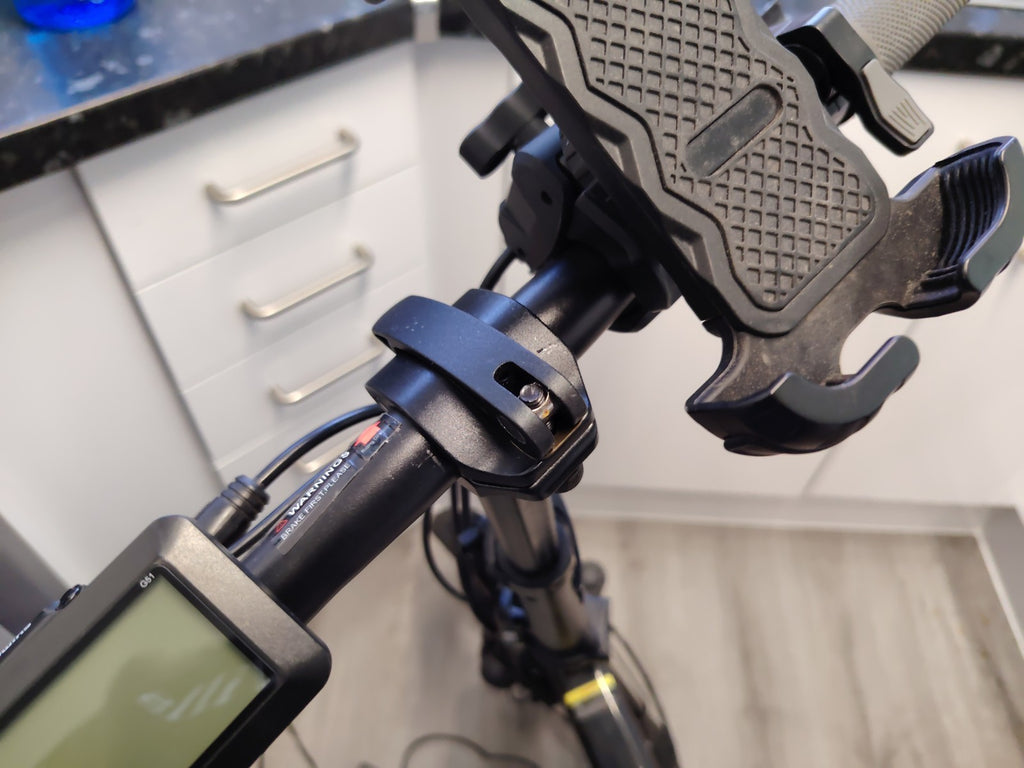 Finbike U3 Pedal Assist Commuter Bike 350W Motor 15.5mph