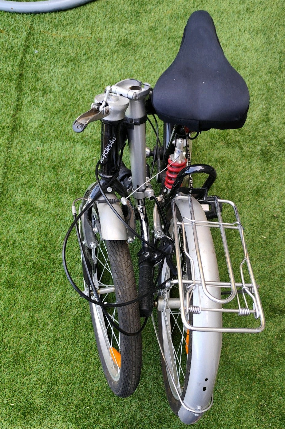 Bicycles4U folding bike .  Shimano 6 gears. See description