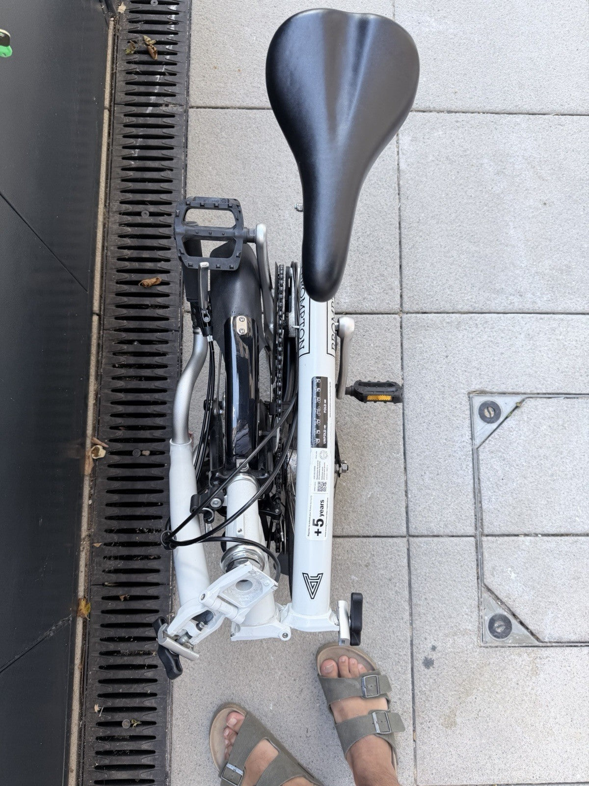 Brompton Folding Bike - A Line 3-speed - White 2024 Model