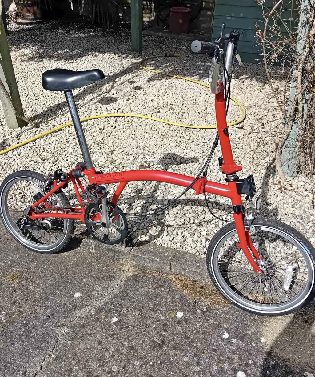 Brompton M3E Folding Bicycle 2011 Excellent Condition Red