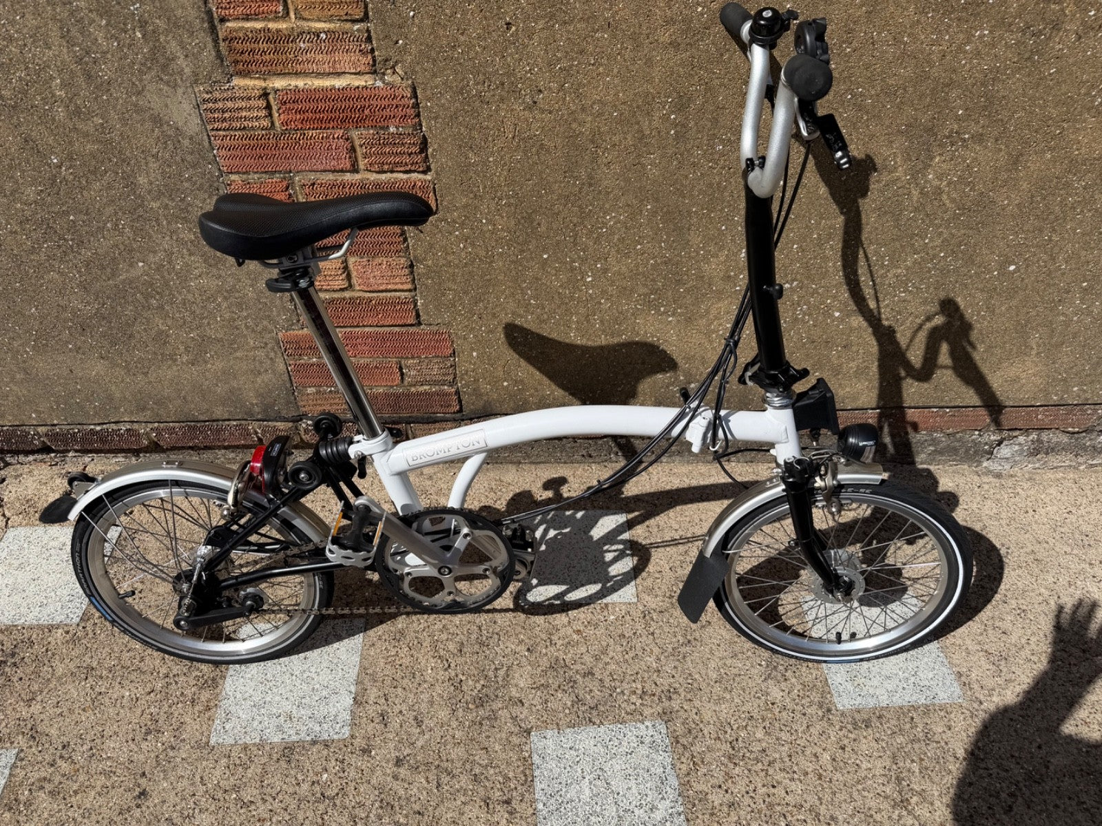 brompton M3L folding bike used only a handful of times, special factory order..