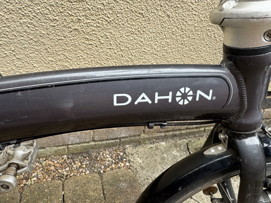 Dahon Mu XL Sport Folding Bike Shimano Nexus Eight Hub Gears ￼