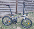 Btwin Tilt 900 Folding Bike 9 Speed Lightweight.