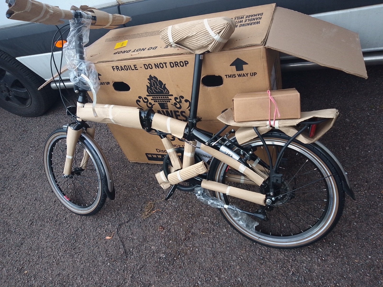 Brand New Dawes Jack Folding Bike 20 -inch - RRP £499.99