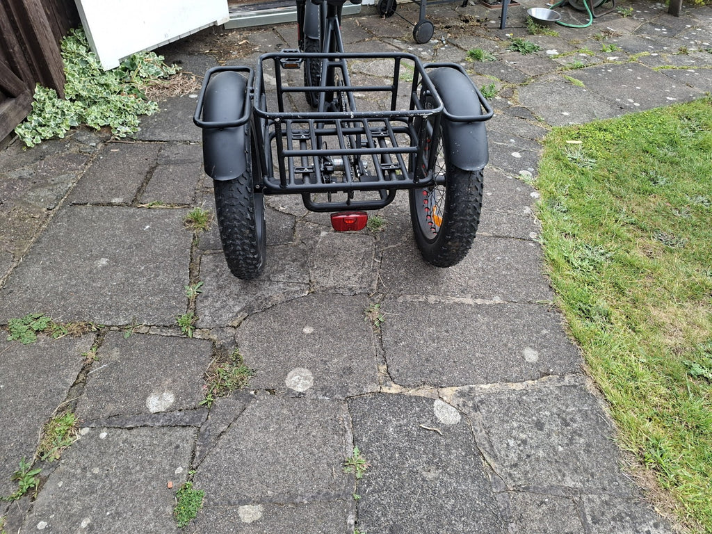 Jorvik folding Tricycle 20in Black Disc Brakes Hub Gears Rack Guards