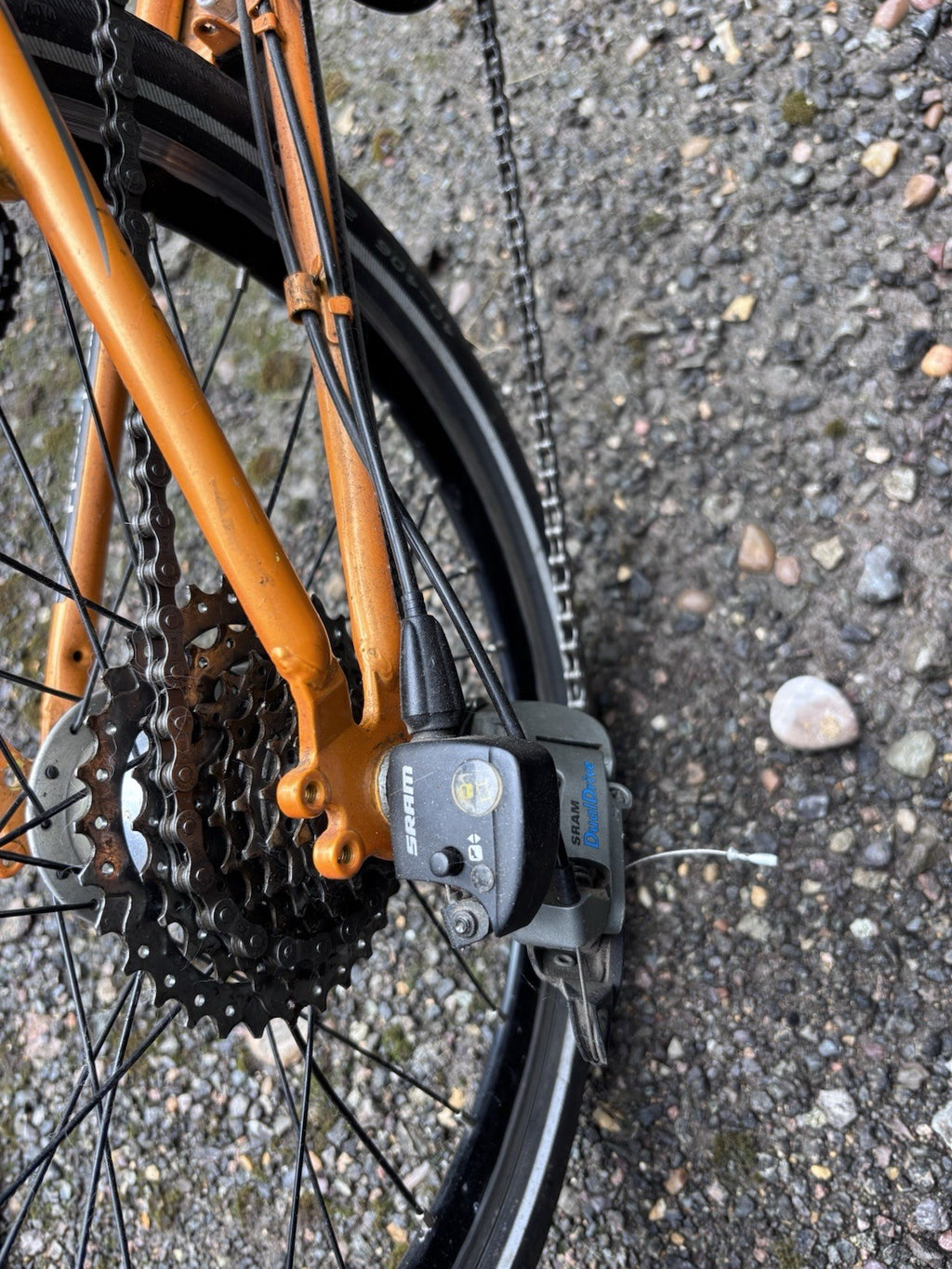 Dahon Speed Pro 7- Speed Folding Bike Bicycle SRAM DualDrive Kinetix".
