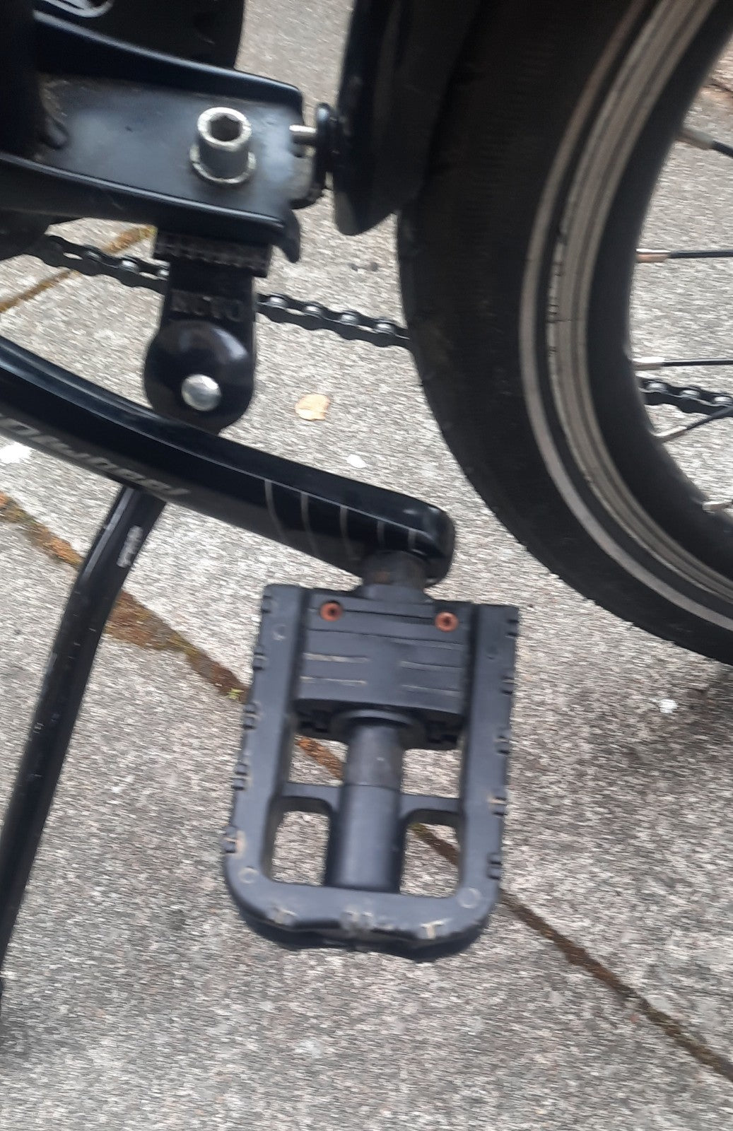 Ecosmo Folding Bike 20in Black, Mudguards, Rear Rack, 7-Speed, Reflectors