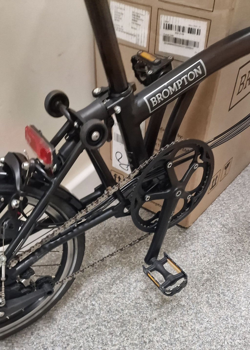 Brompton Black C Line 6 Speed fold bike + Free UK & Low Co$t WORLD📦🛩 🌎📫