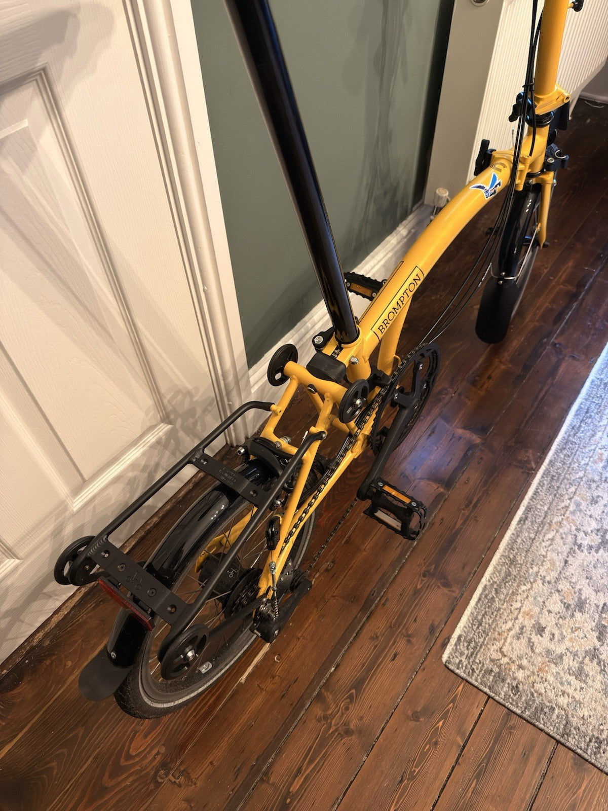 Brompton C line 12 Speed Bumblebee Yellow Mid - M12L - RRP £1599 - Roller Rack