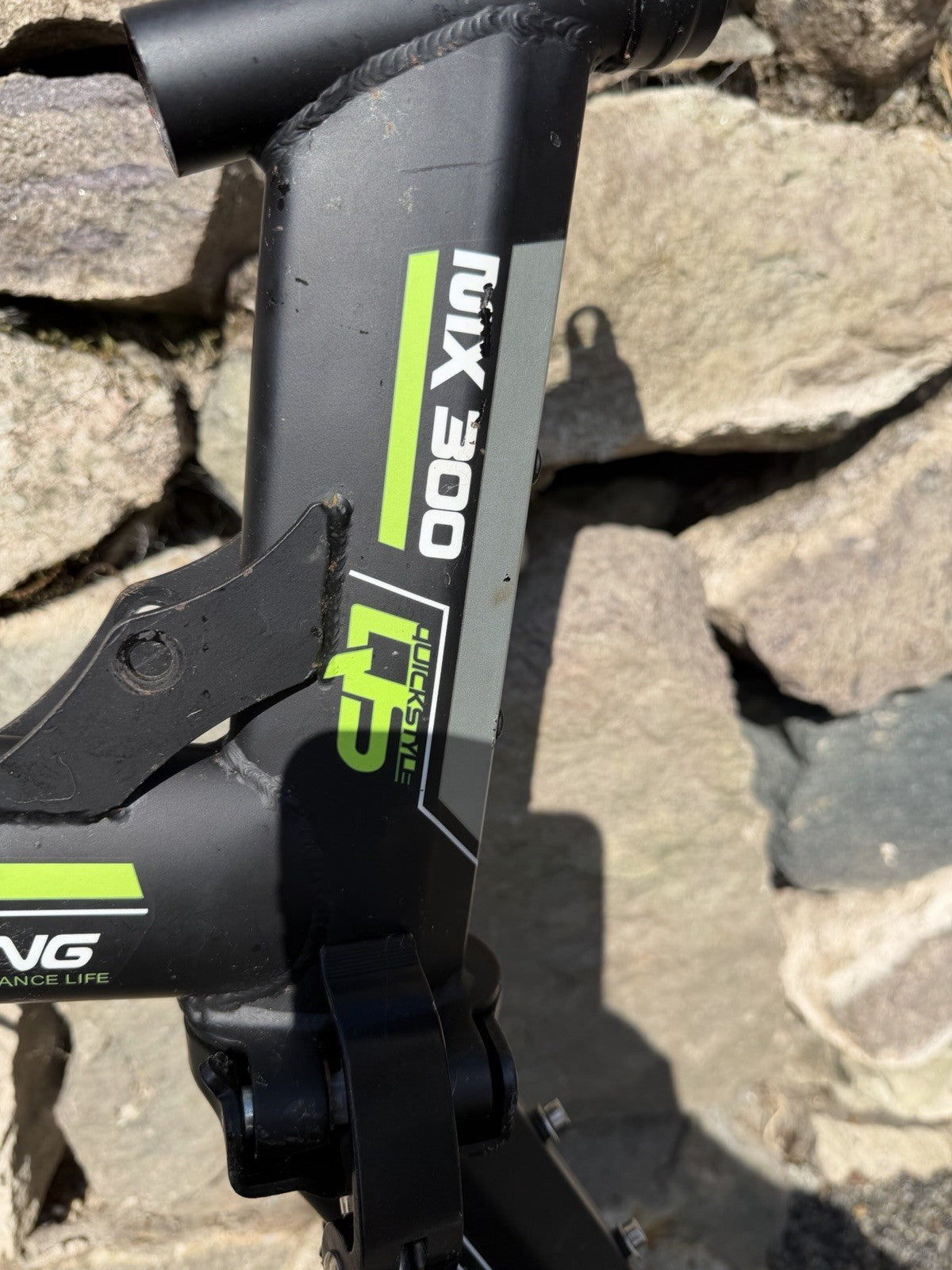 SMRLO Mountain Bike Frame Black Green Raceseng  Quickstyle MX300