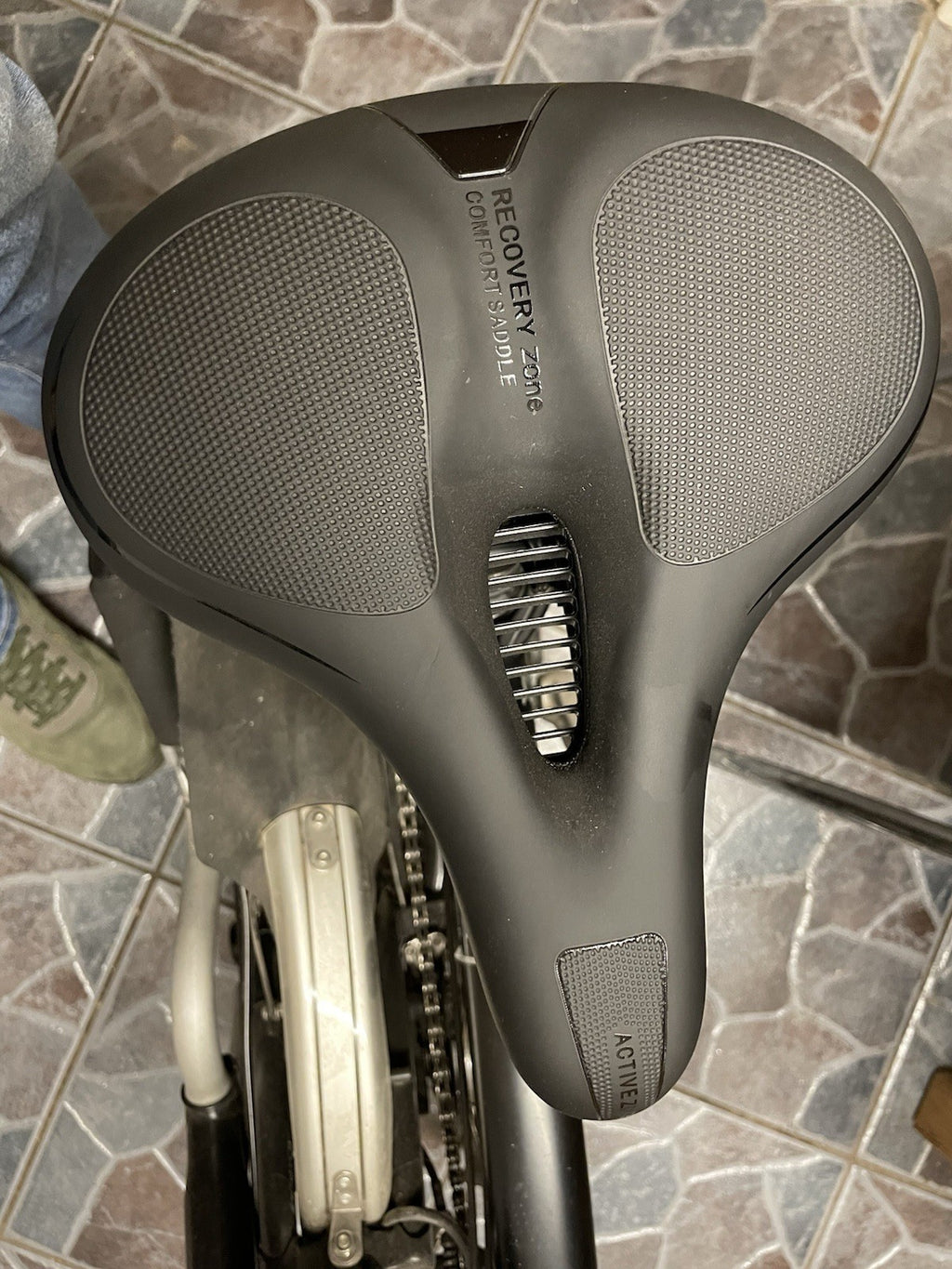 Brompton M6RD Folding Bike – 2011 – Dynamo + C Bag