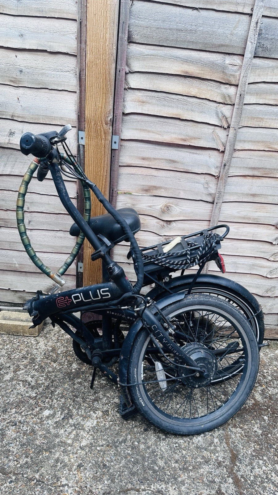 City E+ Plus Folding Electric Bike 20in Black, Mudguards Rear Rack Reflectors
