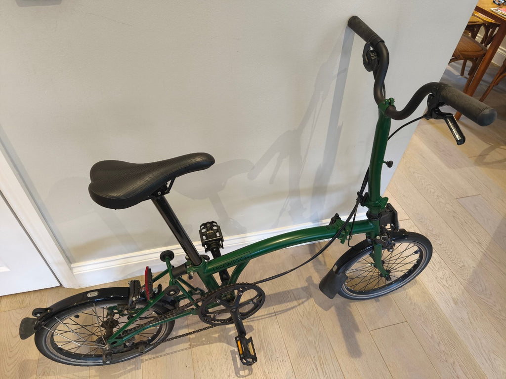 2024 Brompton C Line Urban 2 Speed Racing Green
