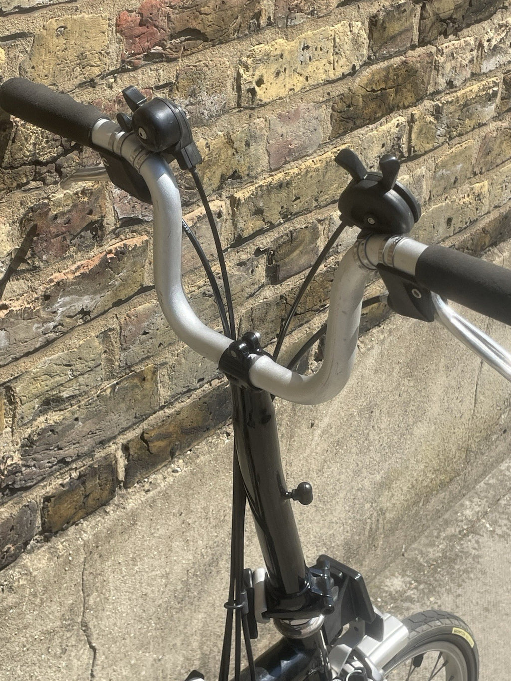 Brompton M6L Folding Bike - Black