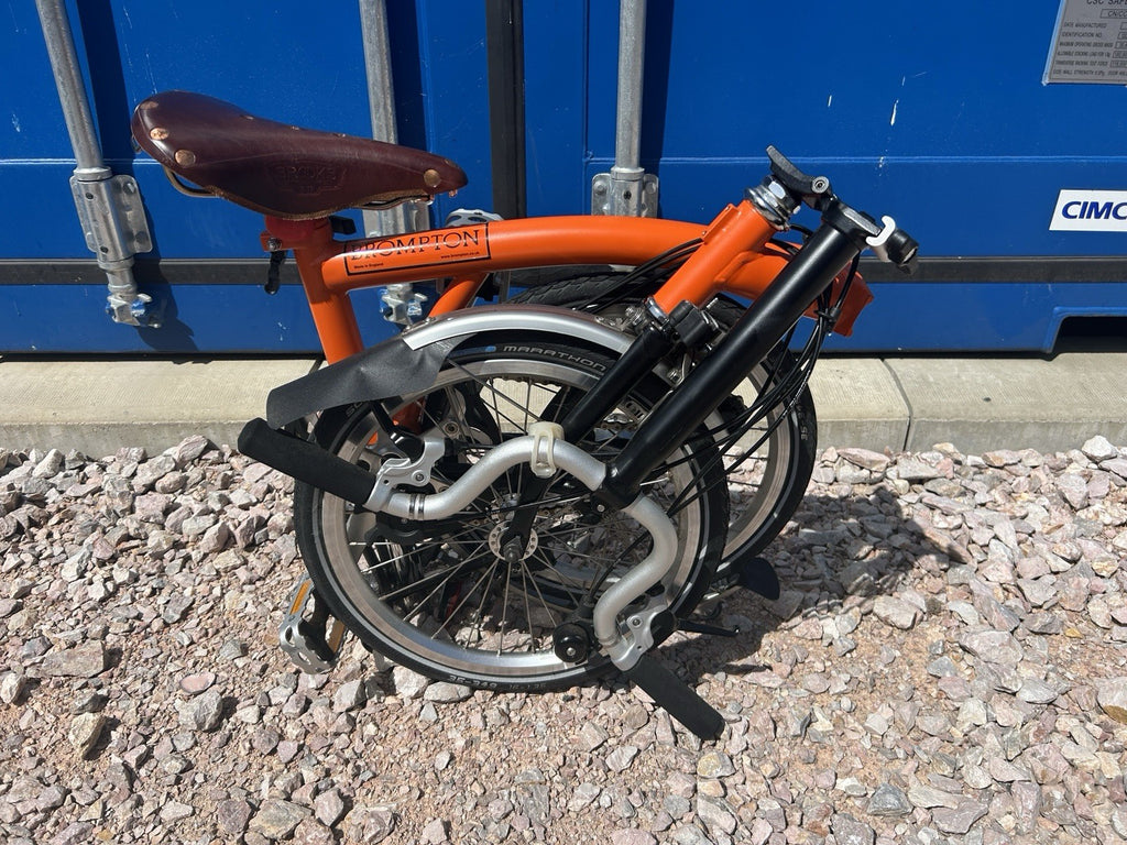 Brompton M6L (2013) Bright Orange + Brooks Saddle + Storage bag - Hardly Used