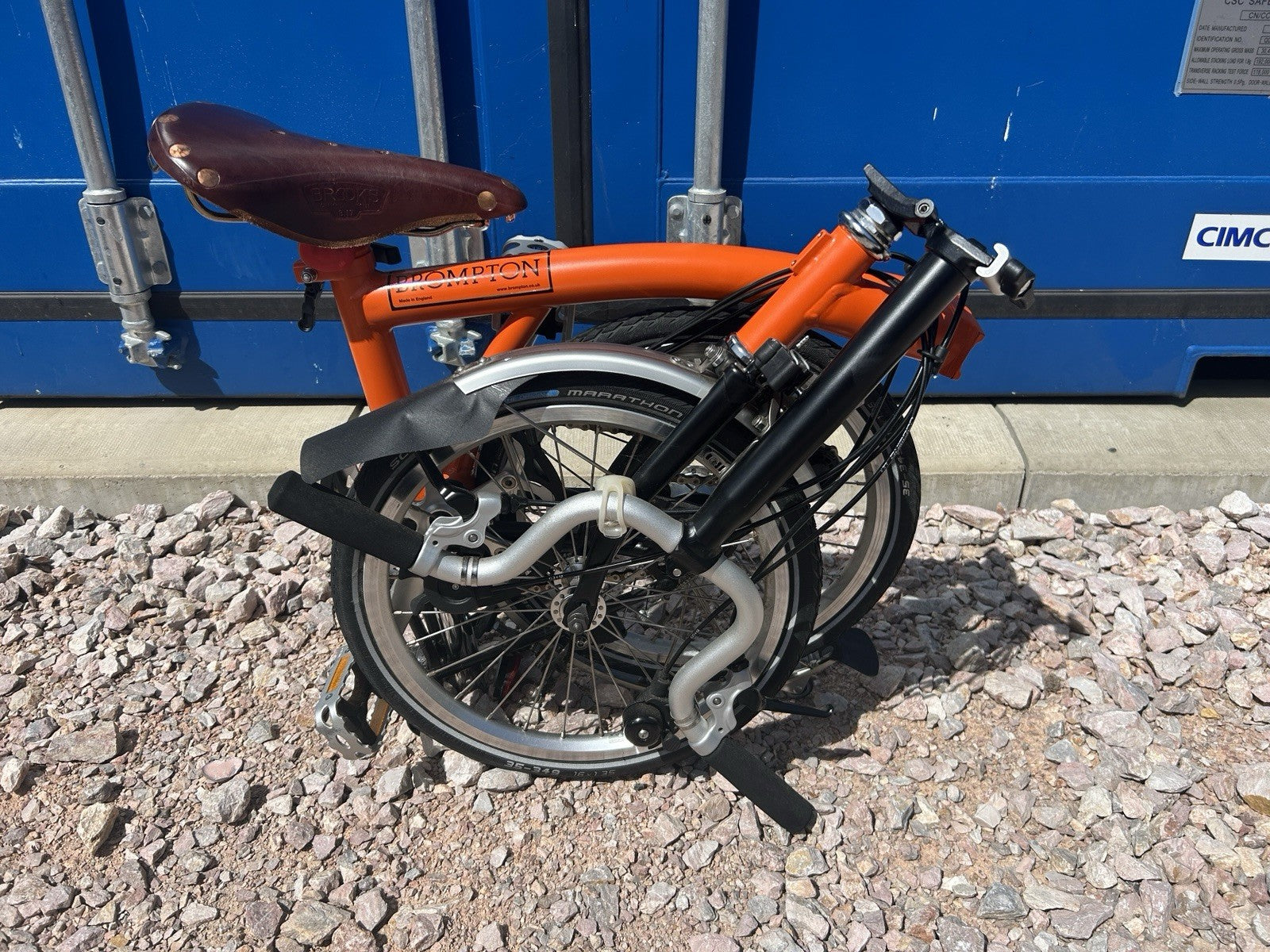 Brompton M6L (2013) Bright Orange + Brooks Saddle + Storage bag - Hardly Used