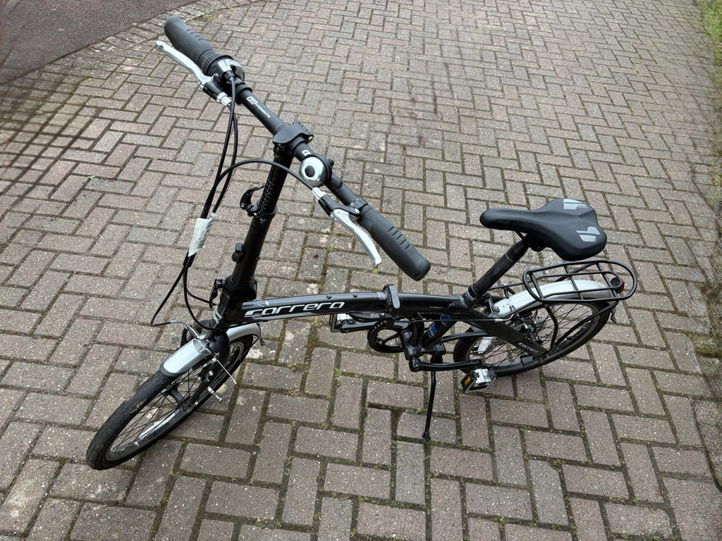 Carrera intercity  Folding Bike (Halfords}. 20" Wheels. Ideal for Commuting.