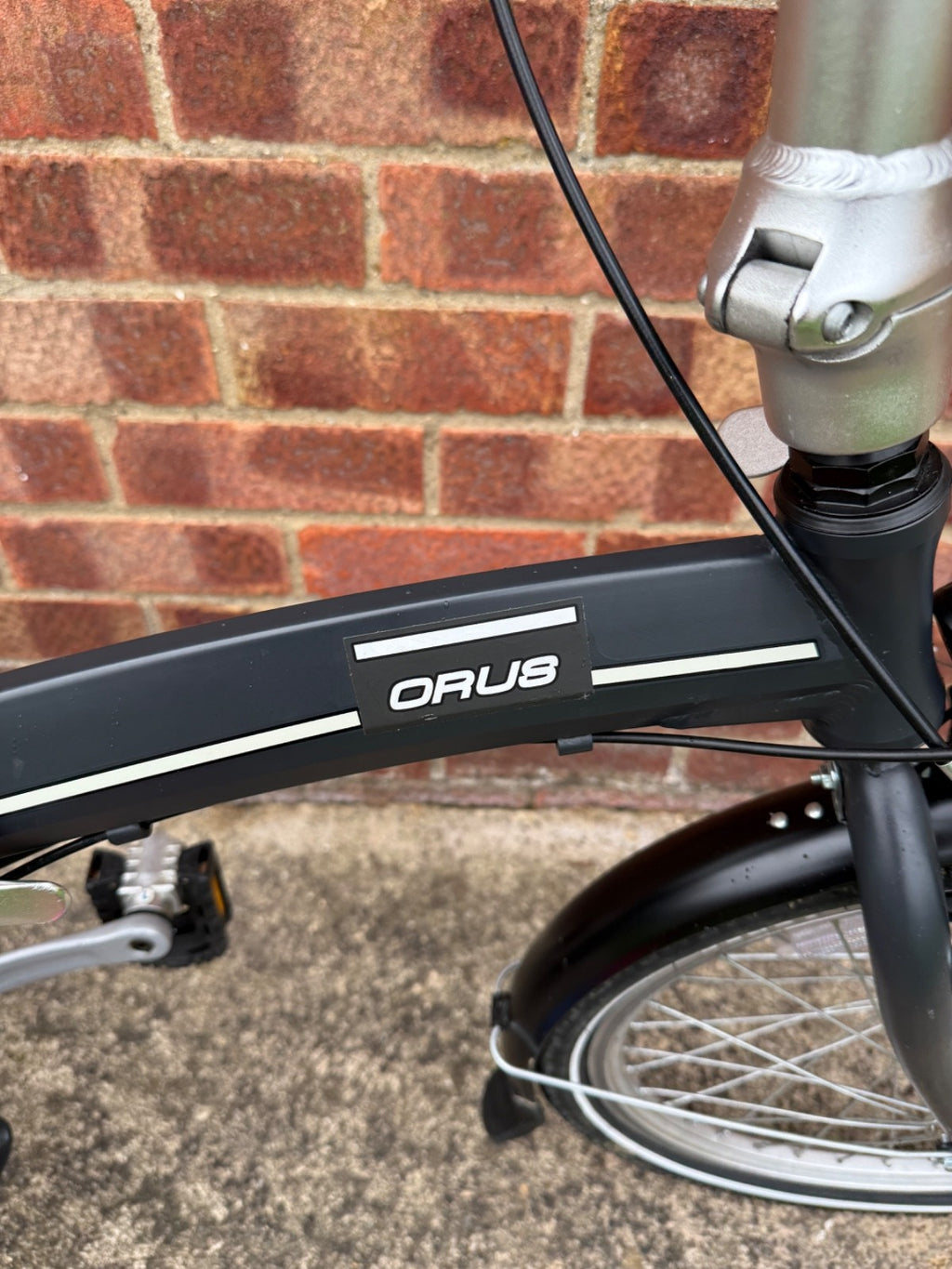 Orus Folding Bikes 20" Wheels Ex Cond. Aluminium Frame Shimano Gears. Extras Inc