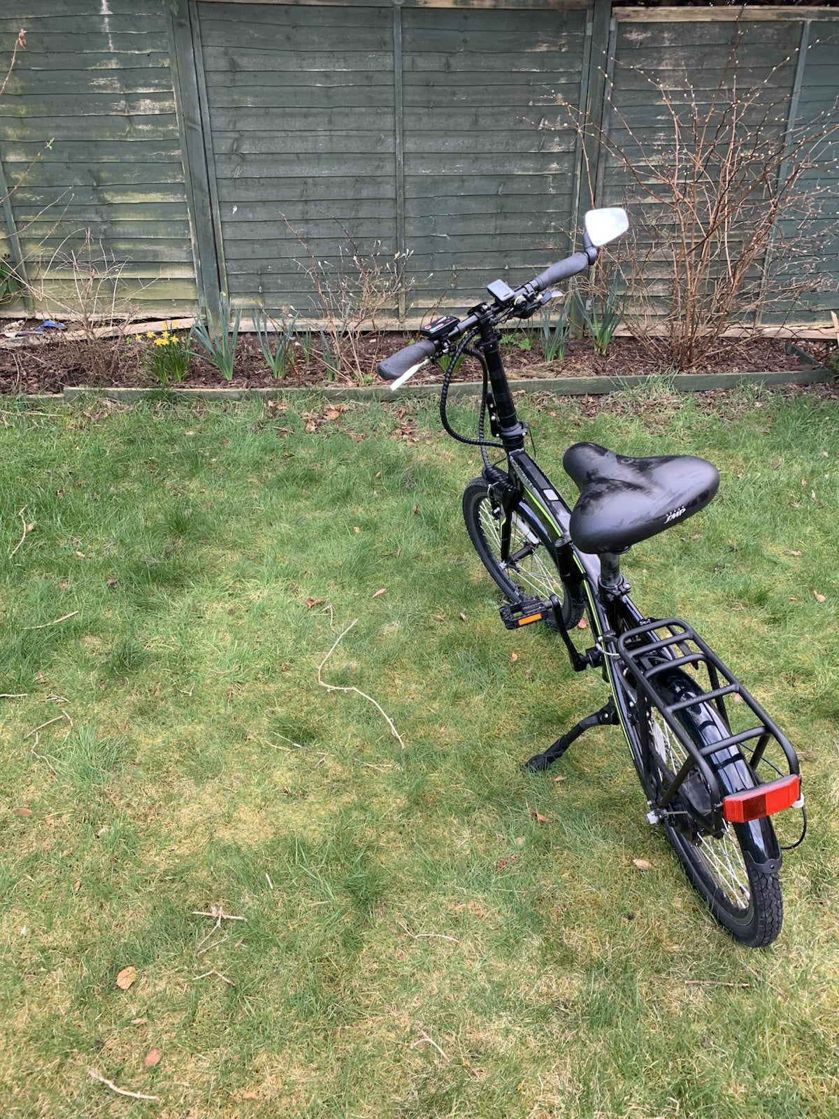 Carerra CrossCity-E Folding Bike