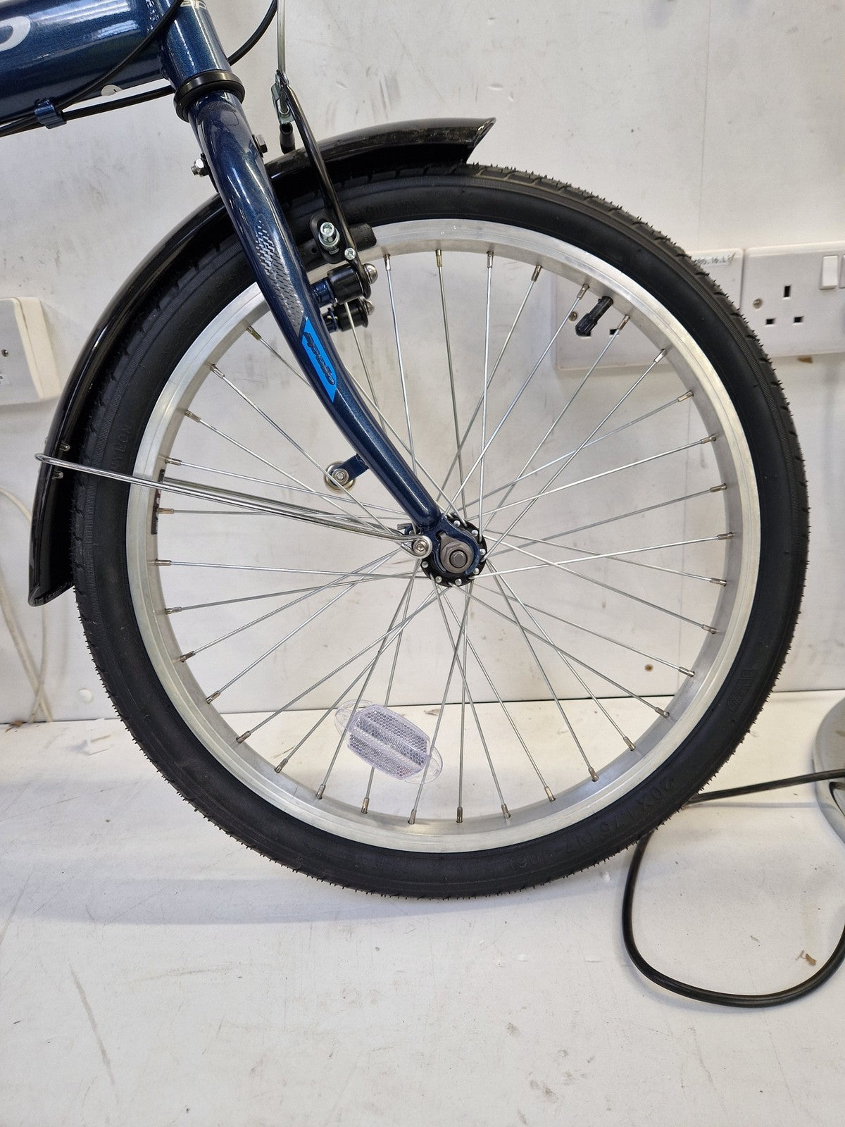 Apollo Transport 20in-Wheel 6-Speed Unisex Folding Bike - One Size - Navy A