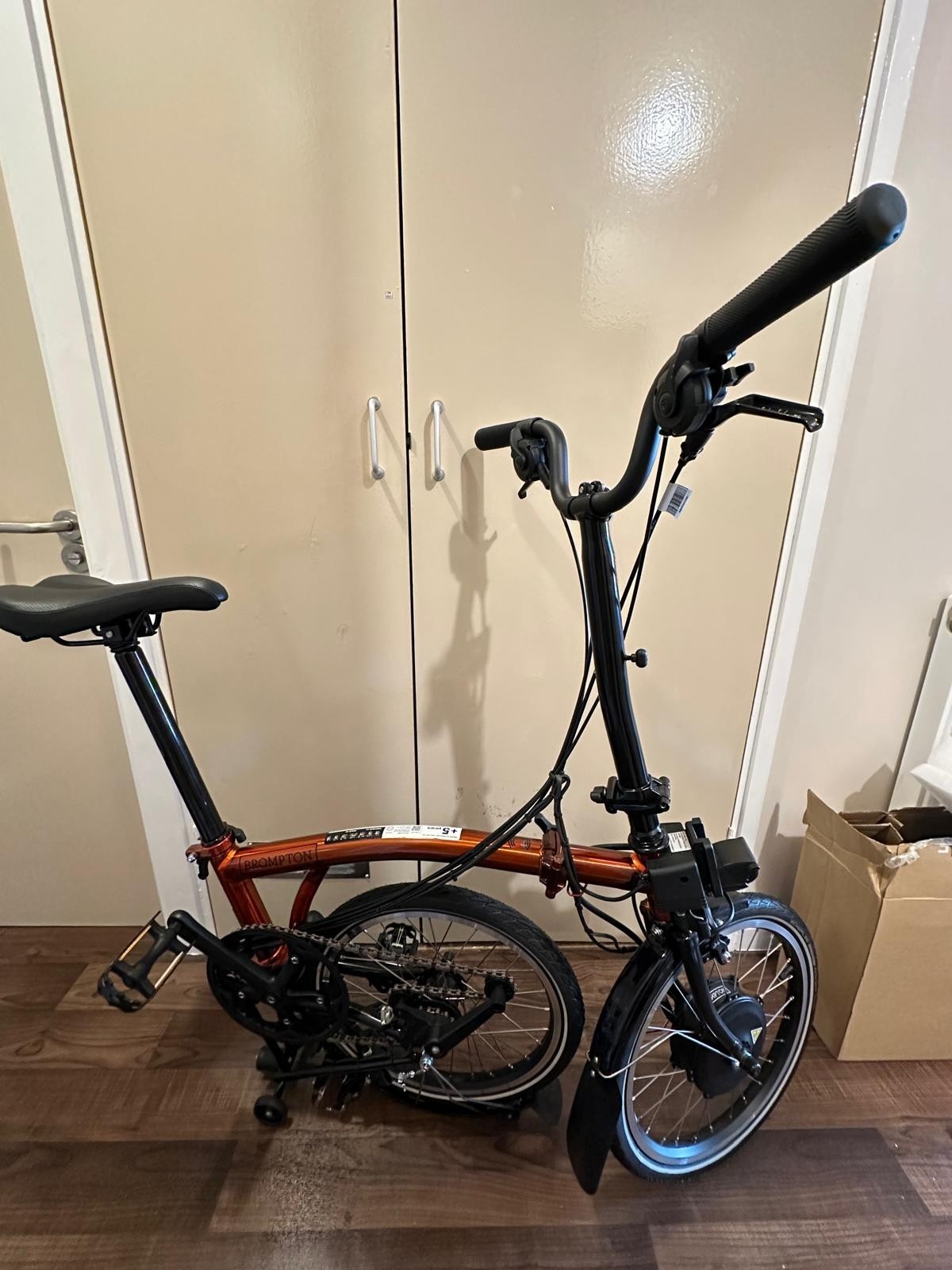 Brompton Electric M6L – Beautiful FLAME Lacquer (2021) – Immaculate Condition