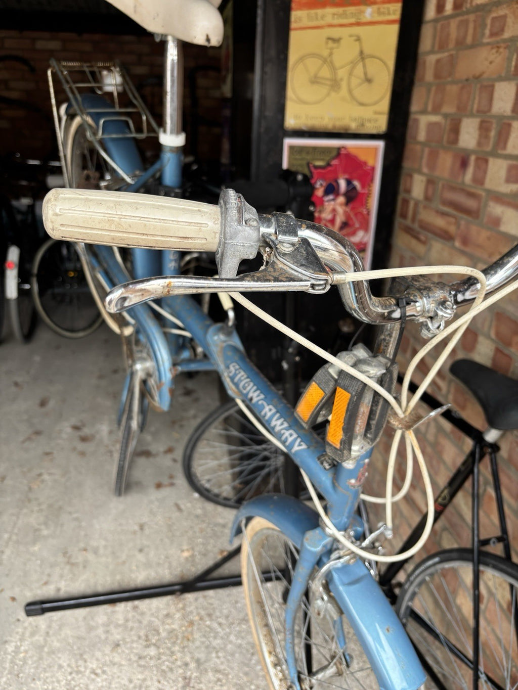 Raleigh Stowaway Folding Bike for Restoration Spares Or Repair Project