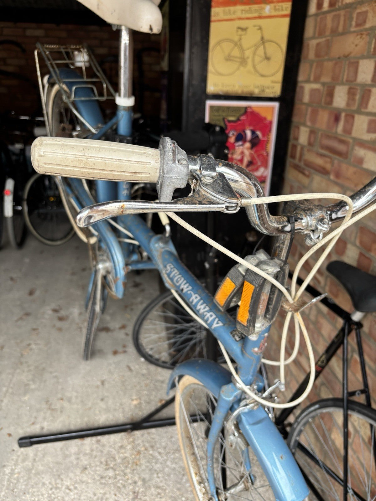 Raleigh Stowaway Folding Bike for Restoration Spares Or Repair Project