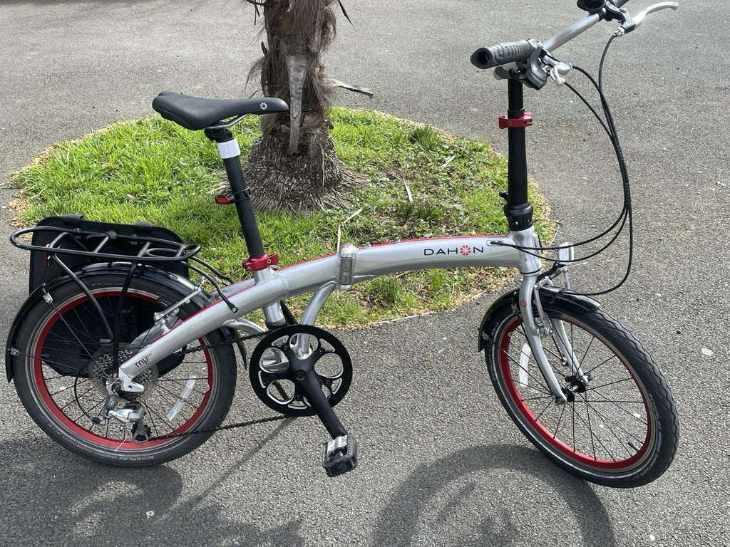 Dahon Mu d10 Folding Bike