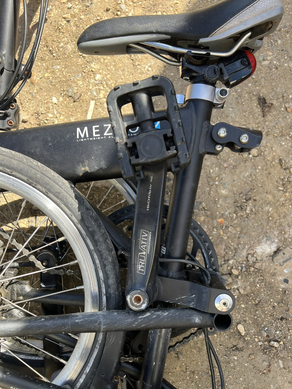 MEZZO FOLDING BIKE BICYCLE D9 BLACK LIGHTWEIGHT BAG COMUTING RACK BAG ALUMINIUM