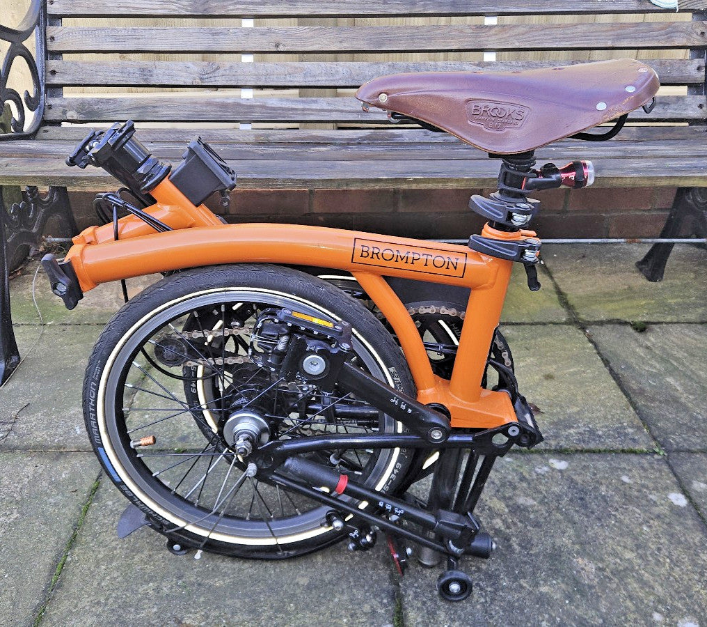 Brompton C Line H6L (6 Speed)  folding bicycle - rare Orange "Black Edition" mod