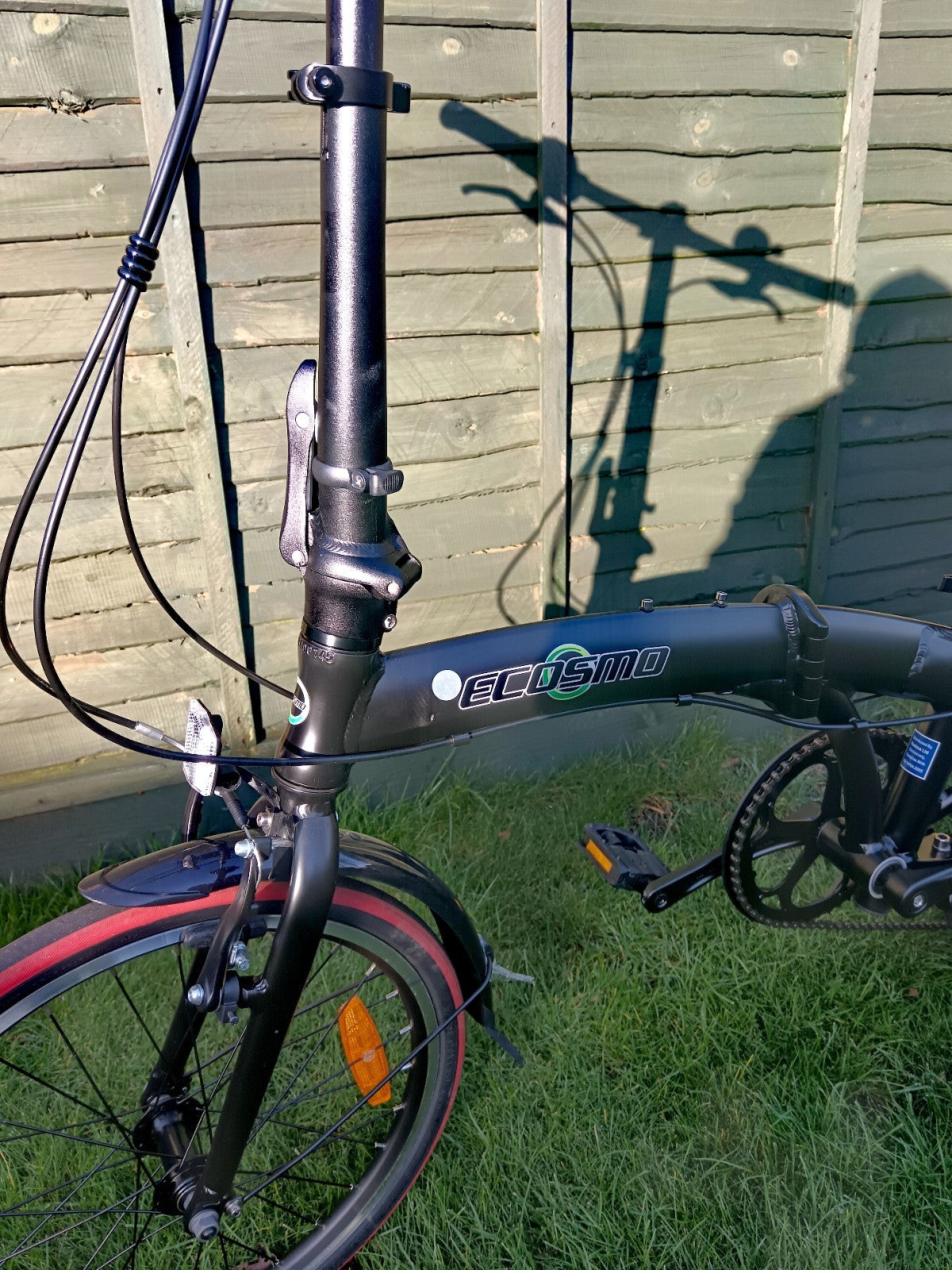 Ecosmo Folding Bike 20” Wheels Shimano 7-Speed – Used Twice – RRP £305