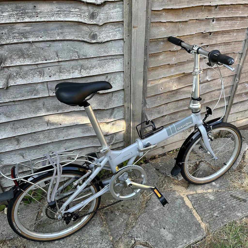 Dahon Vitesse Grey Folding Bike 20 Wheels 7 SPD Fantastic Condition Great Price