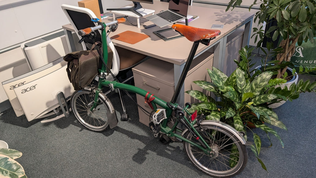 Classic 6-Speed Brompton Folding Bicycle - Racing Green - Excellent condition