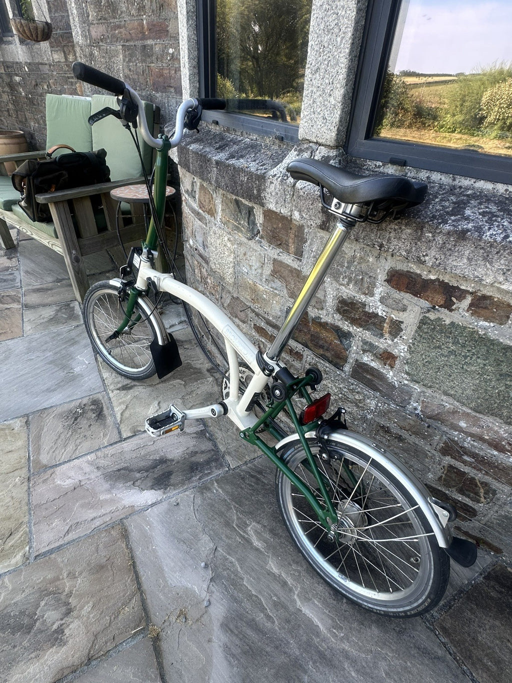 Brompton M6L 6-Speed Custom Racing Green / Ivory – From New, Recently Serviced