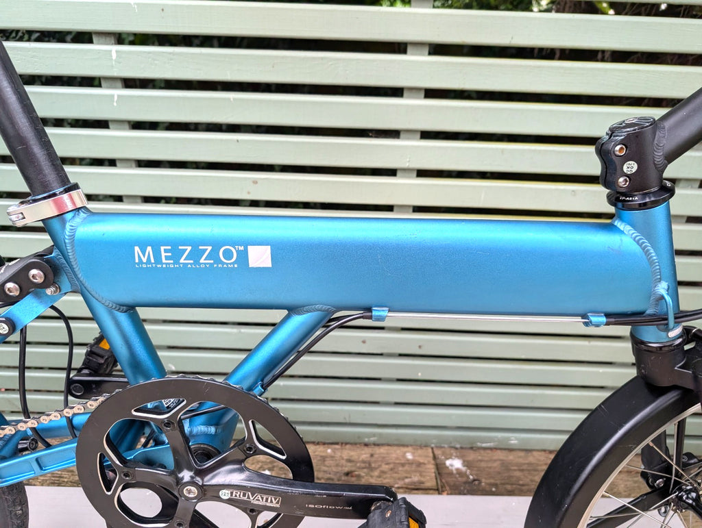 Mezzo D9 Folding Fold-up Foldable Bike with Rear Rack Bag
