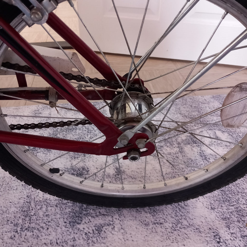 Technix Retro Folding Bike Red/White/Crome. Mudguards. Kickstand. Reflectors