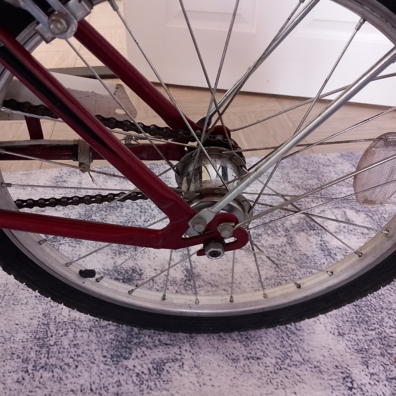 Technix Retro Folding Bike Red/White/Crome. Mudguards. Kickstand. Reflectors