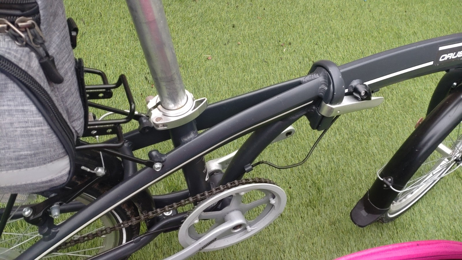 A Pair of Orus Folding Bikes with 20 Wheels Excellent Condition