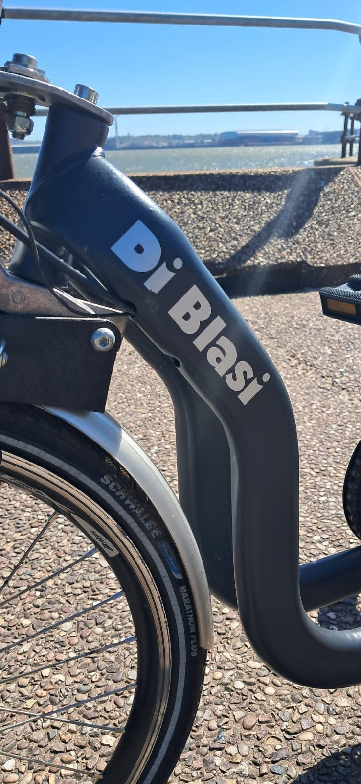 Di Blasi R32 Adult Folding Tricycle (compact folded) Excellent condition.