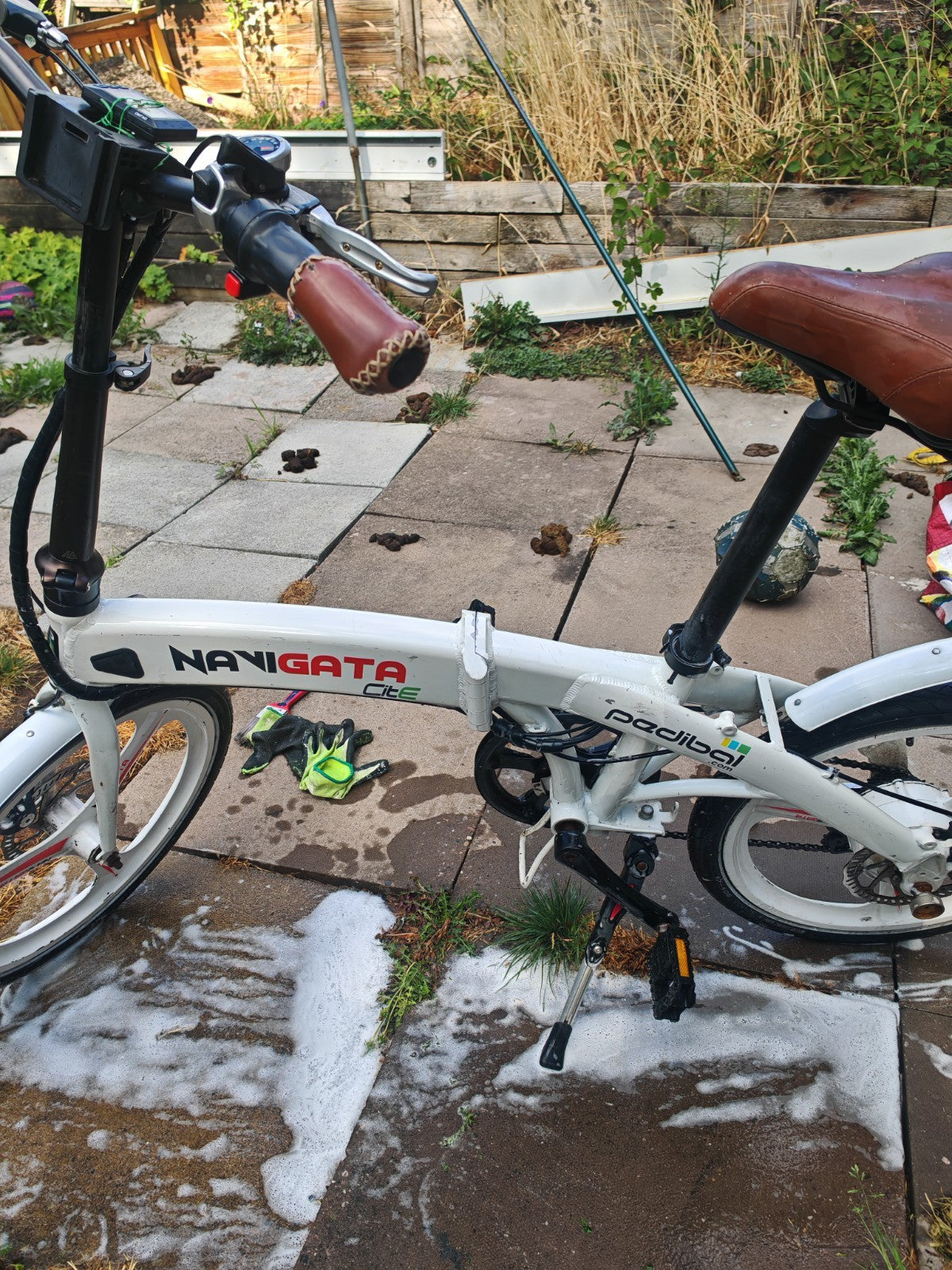 Pedibal Navigata Cie 20 in Folding Bike Disc Brake Rear Rack Lights White