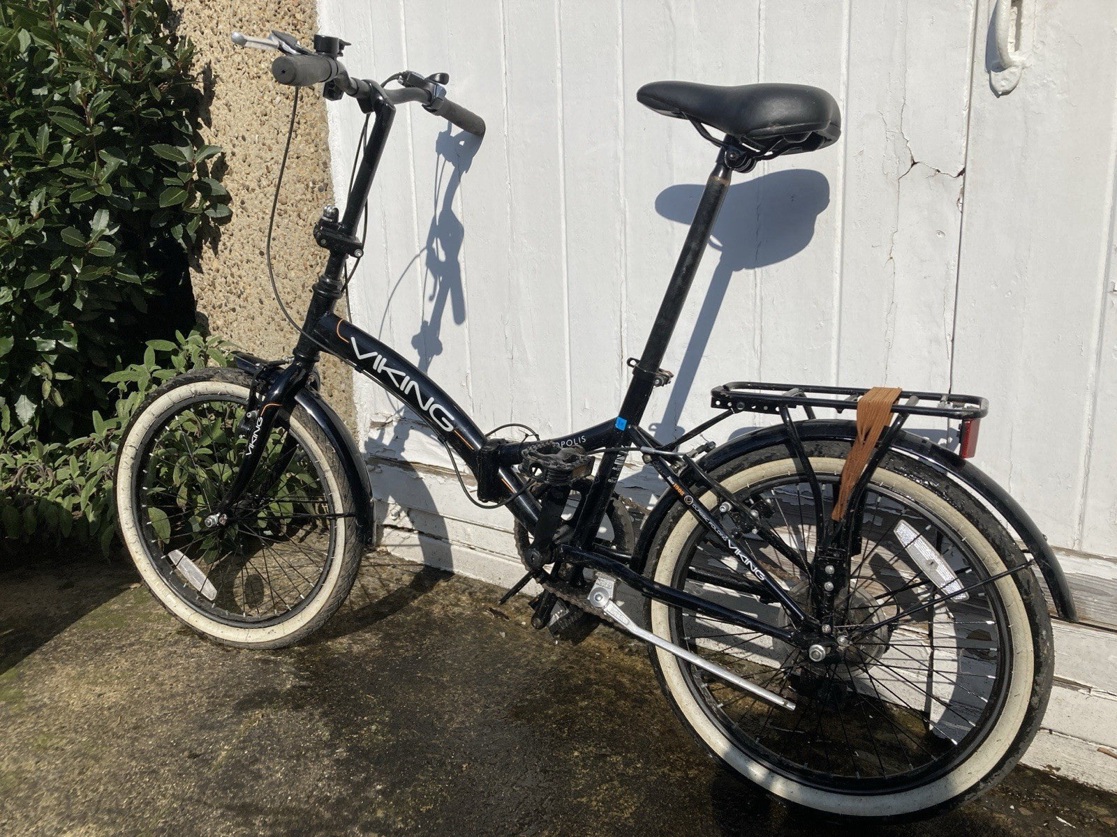 Viking Metropolis Unisex 20" Folding Bike 6-Speed Gears, Black