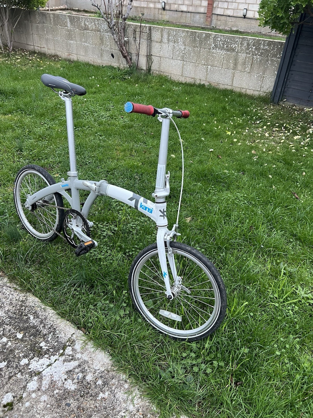 Kansi 1Twenty Single Speed Folding Bike 100 miles Only Superb Original Condition