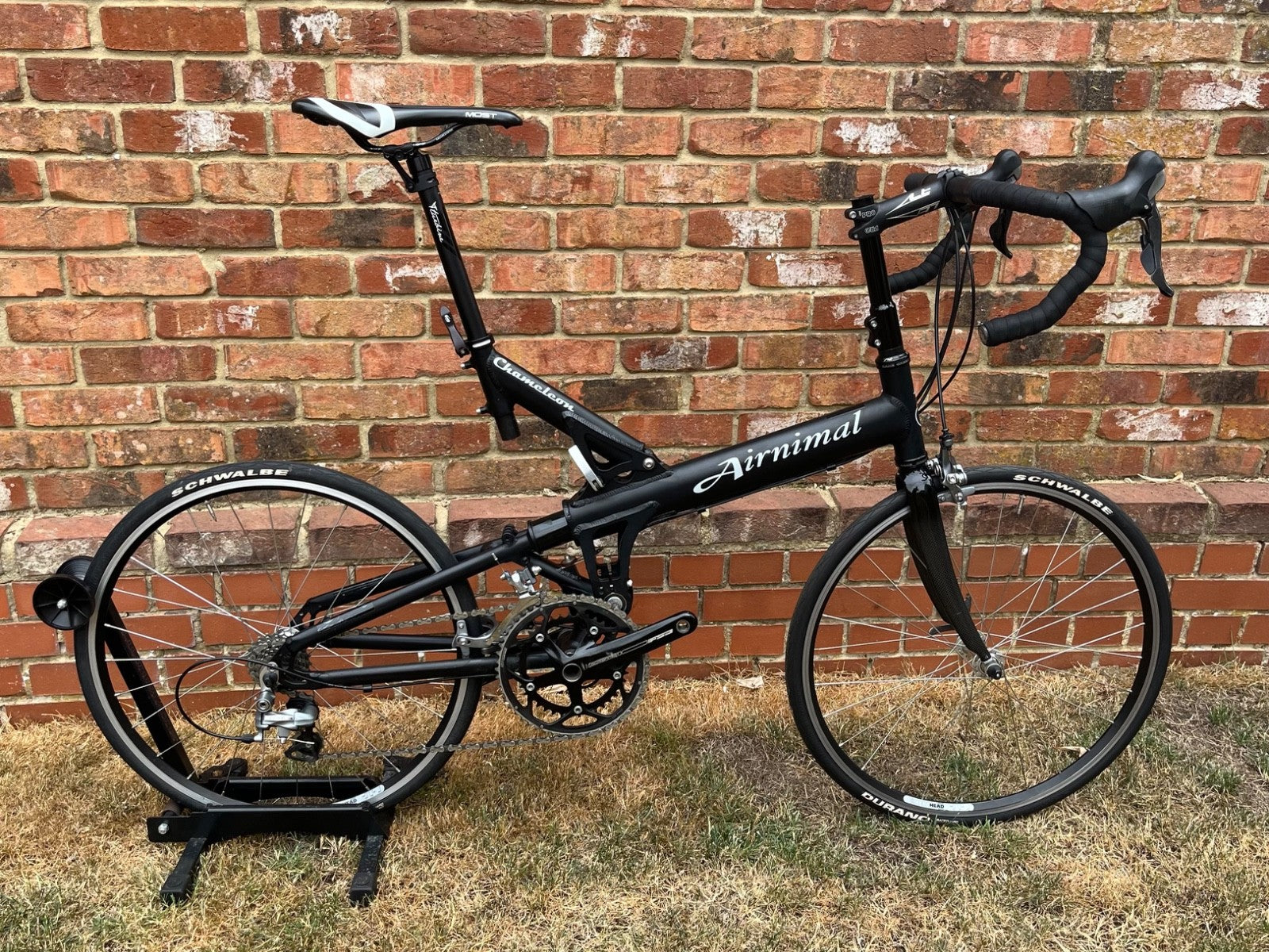 Airnimal Chameleon Ultra Folding Bike, 56cm Black - Fantastic Condition!