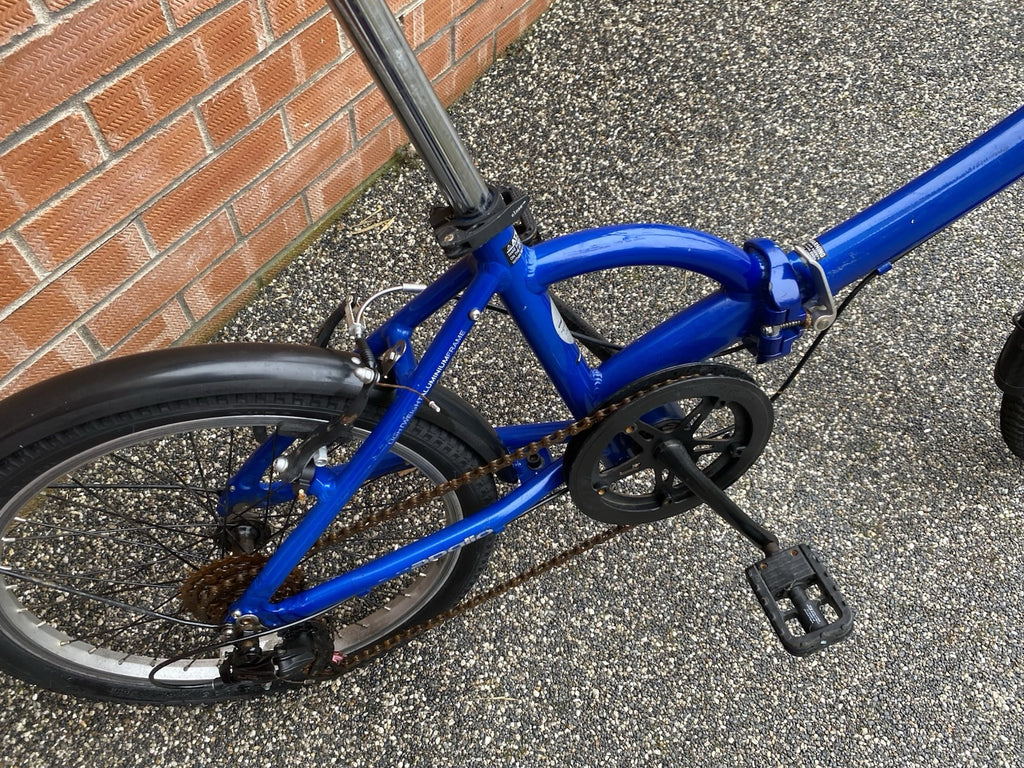 Apollo Tuck Folding Bicycle Bike Commuter Compact